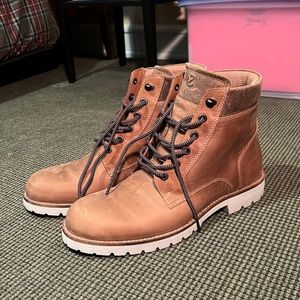 Ecco Boots Men’s Size EU: 45 (US: 11 - 11.5)